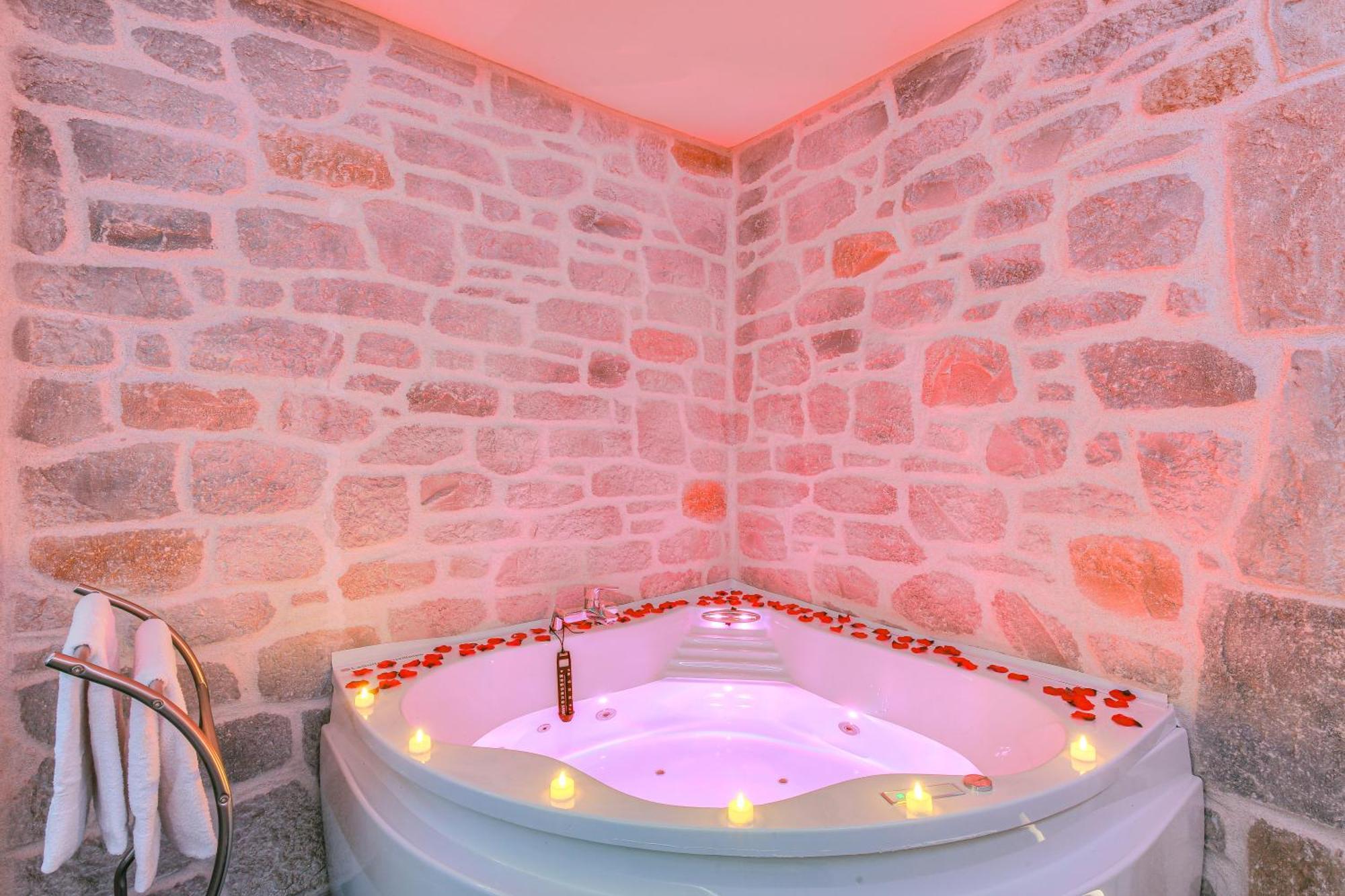 La Suite Neuvilloise Neuville-sur-Saône Екстериор снимка